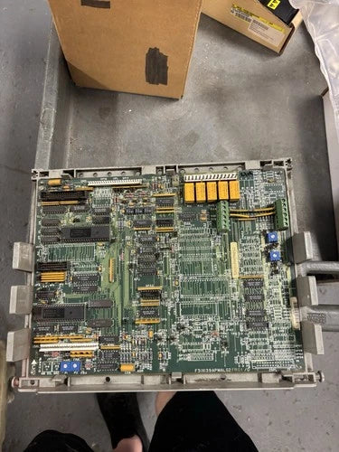 NEW GENERAL ELECTRIC F31X139APMALG2 BOARD F3IXI39APMALG2 FR01/0 S88