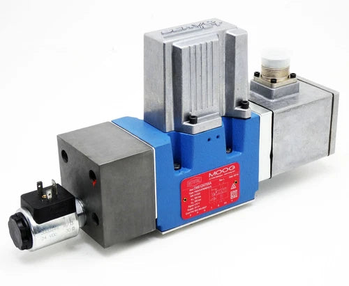 Netstal Moog D661Z4755A P80HXAP6NEA2-K Rev. L Servo Regelventil -unused-