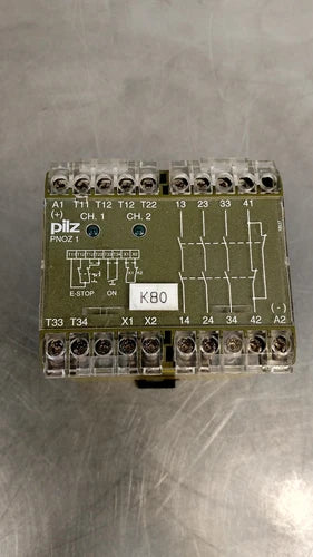 Pilz PNOZ 1 3S/1? Safety Relay, Input: 24VDC, Load: 230VAC 5A / 24VDC 7A BIN#2