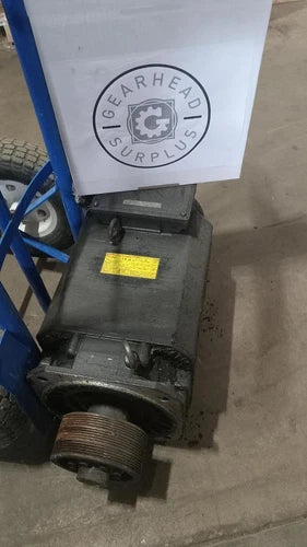 Fanuc A06B-0826-B300 AC Spindle Motor 3PH, 4P, 230V, 7.5kW GHB-93