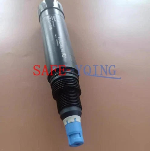 One Endress+Hauser COS51D-AS810 Dissolved Oxygen Electrode New