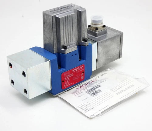 Netstal Moog D661Z4754 P80HXAM6NEA2-K Rev. L Proportional Ventil -unused-