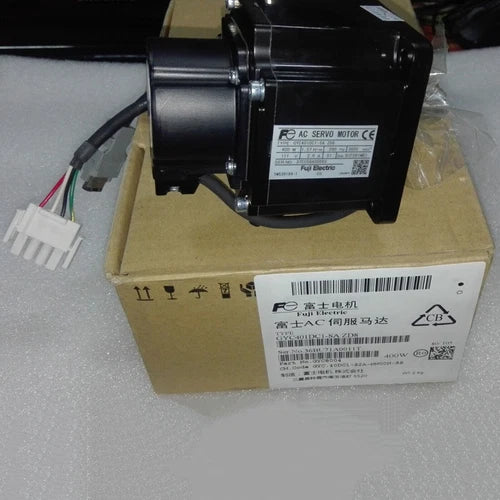 Fuji GYC401DC1-SA ZD8 1PC New Servo Motor
