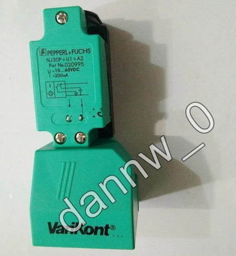 New In Box  Pepperl+Fuchs P+F NJ30P+U1+A2