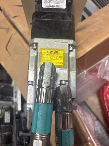 Siemens Simotics Synchronservomotor 1FK7040-5AK71-1TG0 USED