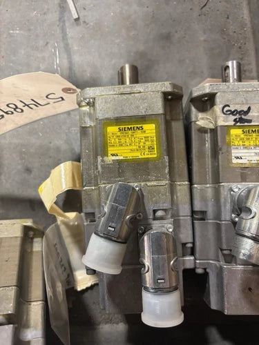 Siemens 1FK7042-5AF71-1EA0 Servo Motor 3Ph IP64 267V 2.2-1.75A USED