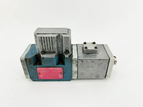 Servo v¨¢lvula Moog D661Z571C, 280 bar, tipo H09HOGBENCO7