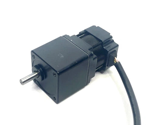 Oriental Motor BLHM015K-50 VEXTA motor DC sem escova 50:1 24VDC 15W