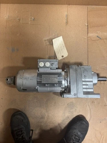 R47 CT80N4/BMG/TF/ES1S SEW-USOCOME gearmotor 1hp frein:220v-266
