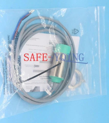 One Pepperl+Fuchs IA15-30GM-I3 proximity switch New