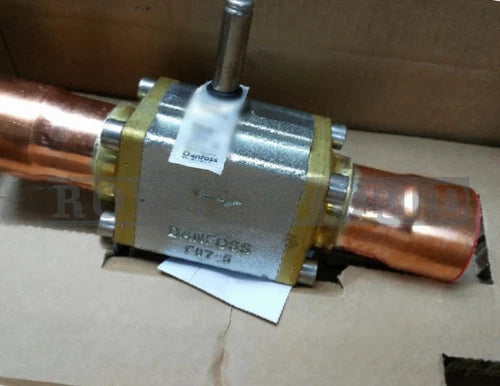 1PC Danfoss EVR 32 NC 032L1105 solenoid valve New