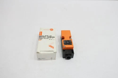 Ifm Electronic IM0011 IME2015BFBOA Inductive Sensor 20-250v-ac/v-dc