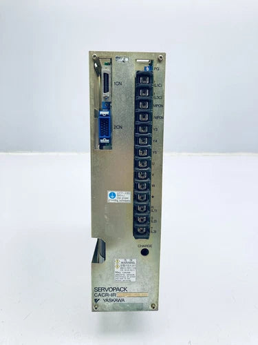 YASKAWA CACR-IR44SFBY8 SERVOPACK AC SERVO CONTROLLER 4.4 KW 5.90HP 200/230V 3PH