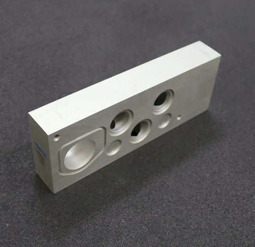 Festo adapter plate VIGP-04-D-1 item no. 18901 pmax. 16bar dimensions 182x69.5x29.5mm