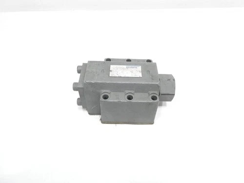 Rexroth 587560 Hydraulic Valve