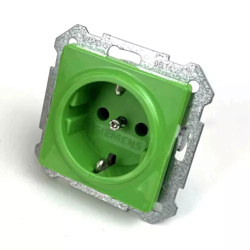 Siemens 5UB1512 Schuko Steckdose gr¨¹n 1fach (8Stk.) DELTA i-system, unused/OVP