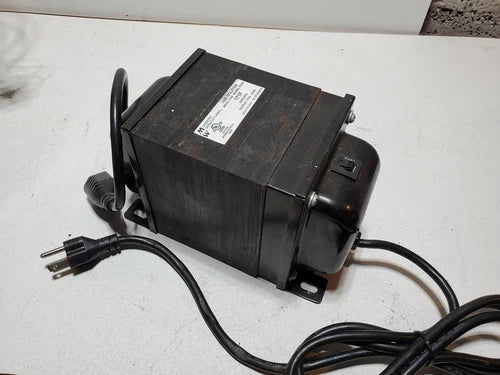 HAMMOND MFG 171F 115V LINE ISOLATION GHA-2