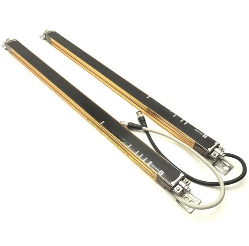 Omron F3SJ-A0533P14 Safety Light Curtain, 2x PNP, 533mm, .2-9m, ?14mm, 24VDC