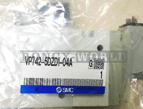1PCS SMC solenoid valve VP742-5DZD1-04A New