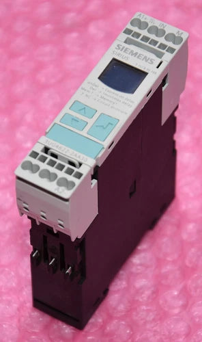 Siemens SIRIUS / 3UG4622-2AA30 / Digitales ?berwachungsrelais / E:06