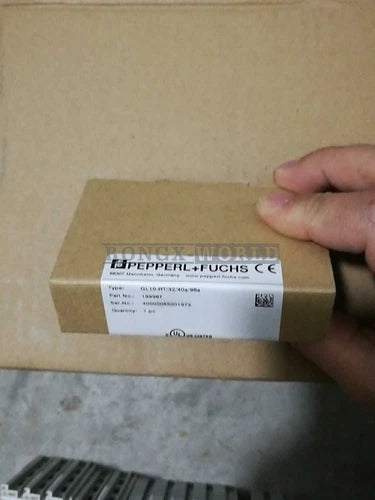 1PCS Pepperl+Fuchs Photoelectric switch GL10-RT/32/40a/98a
