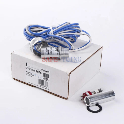 One Honeywell C7035A1056 C7035A 1056 flame detector new