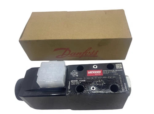 NEW In Box Vickers DG4V-3-2A-M-U-H7-69-EN124 Solenoid Valve
