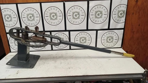 Pittsburgh 44094 Compact Bender GHB-71