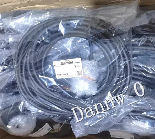 New Vexta Orientalmotor CC100HBLB Motor Cable