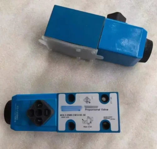 NEW Vickers KCG-3-250D-Z-M-U-H1-10 Proportional valve