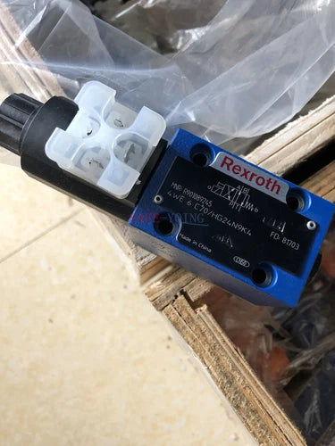 1PCS 4WE6C70/HG24N9K4 Rexroth valve R901089245