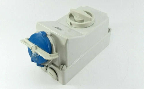 CEEform abschaltbare Wandsteckdose mit Verriegelung | 32A-9h / 220~ | 4 polig