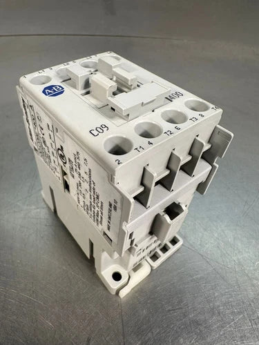 Allen Bradley 100C09E*400  Ser A  690V 32A   100-C09E*400 (4D-38)