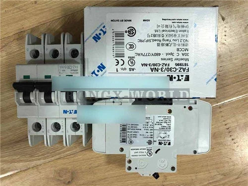 NEW Eaton Circuit breaker FAZ-C30/3-NA