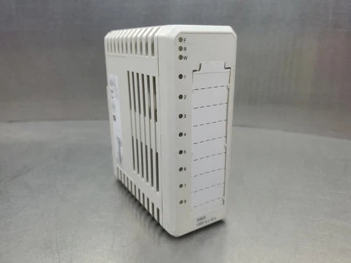 ABB 3BSE008512R1 DI820 8-Channel Digital Input Module 120V AC/DC.             4C