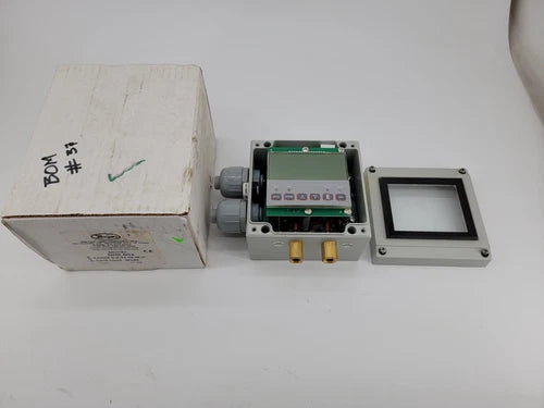 New Dwyer DHII-002 Differential Pressure Controller 0-0.25in W.C. Range