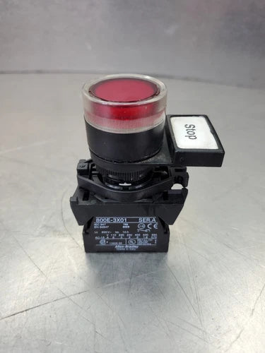 Allen Bradley 800E-3X01 Pushbutton 2-Contact Lighted Stop Button.          4D-18