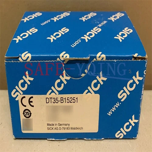 1PCS SICK DT35-B15251 Distance Proximity Sensor 1057652 new