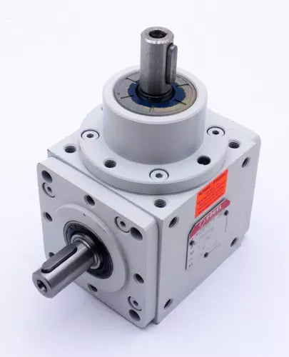 Vogel L 100 Id.Nr. 284976 i=2,0 Winkel-Kegelradgetriebe -unused-