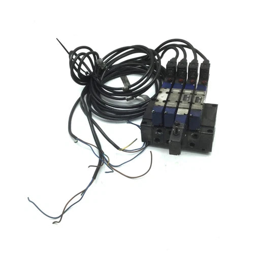 Manifold of Parker Watts Solenoid Valves 3x VS016-500-052 1x VS016-50-M143