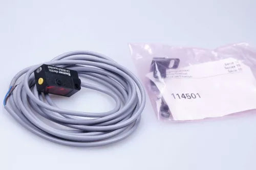 BAUMER FHDK 10P1101 Reflection Light Sensors Background Masking -miniature New