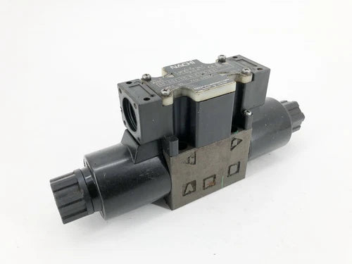 Nova v¨¢lvula de controle direcional Nachi SS-G01-C5-R-E115-E31 760 D0380 - sem caixa