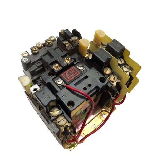 Allen Bradley 709-AOD103 Series K Motor Starter Size 0 Coil Voltage: 120VAC