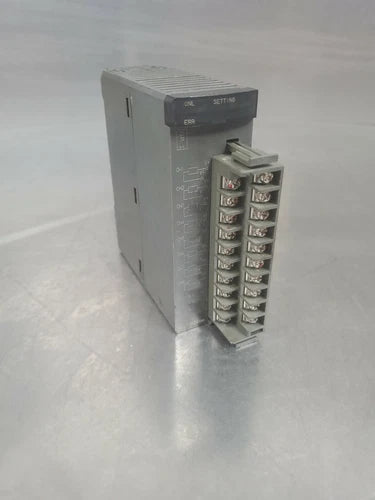 Fuji Electric Analog output module NP1AYH8V-MRZ4                           4D8