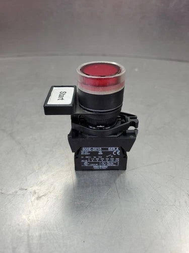 Allen Bradley 800E-3X10 Pushbutton 2-Contact Red STOP Button.              4D-18