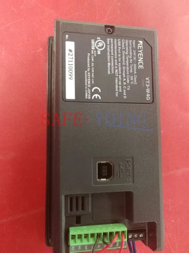1PC Used Keyence Touch screen VT3-W4G Tested in Good Conditon