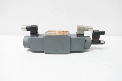 Rexroth 4WRE10E16-12/24Z4/M Hydraulic Directional Control Valve