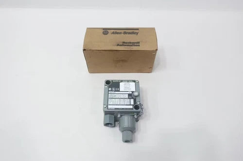 Allen Bradley 836T-T253J Pressure Switch 1/4in 350psi 600v-ac 115-600v-dc