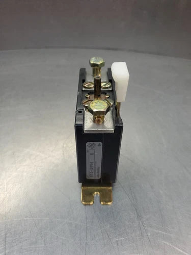 Allen Bradley 815-DOV4 Ser K Overload Relay.                               4B-43