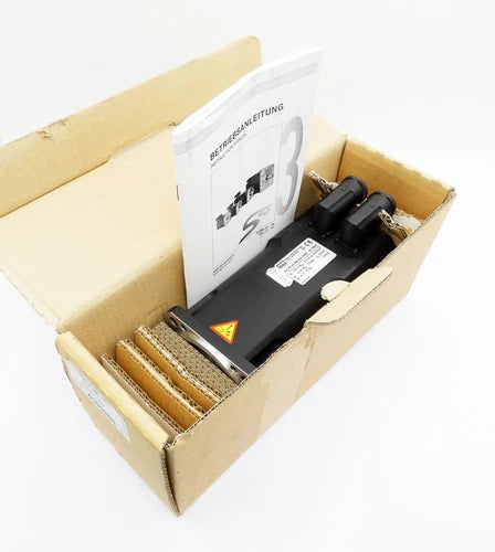 KEB 42.SM.20A-44BB 4500rpm 330V 4,1/5,3Nm Servomotor -unused/OVP-